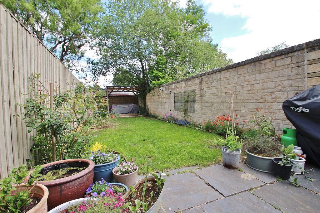 Property photo 3 of 13