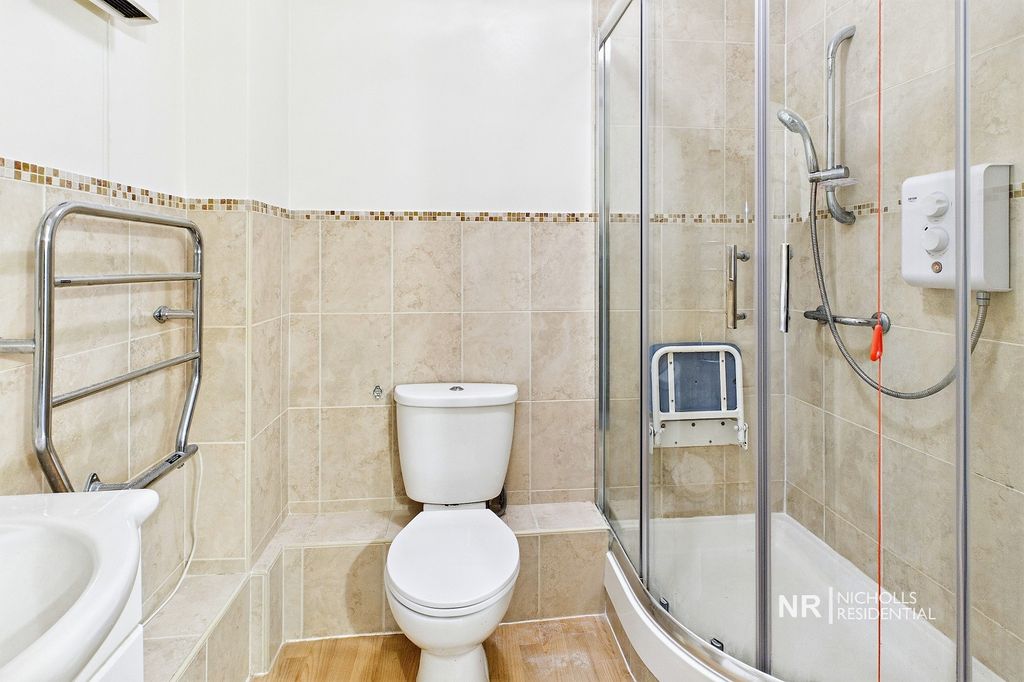 Property photo 3 of 9 Shower Room