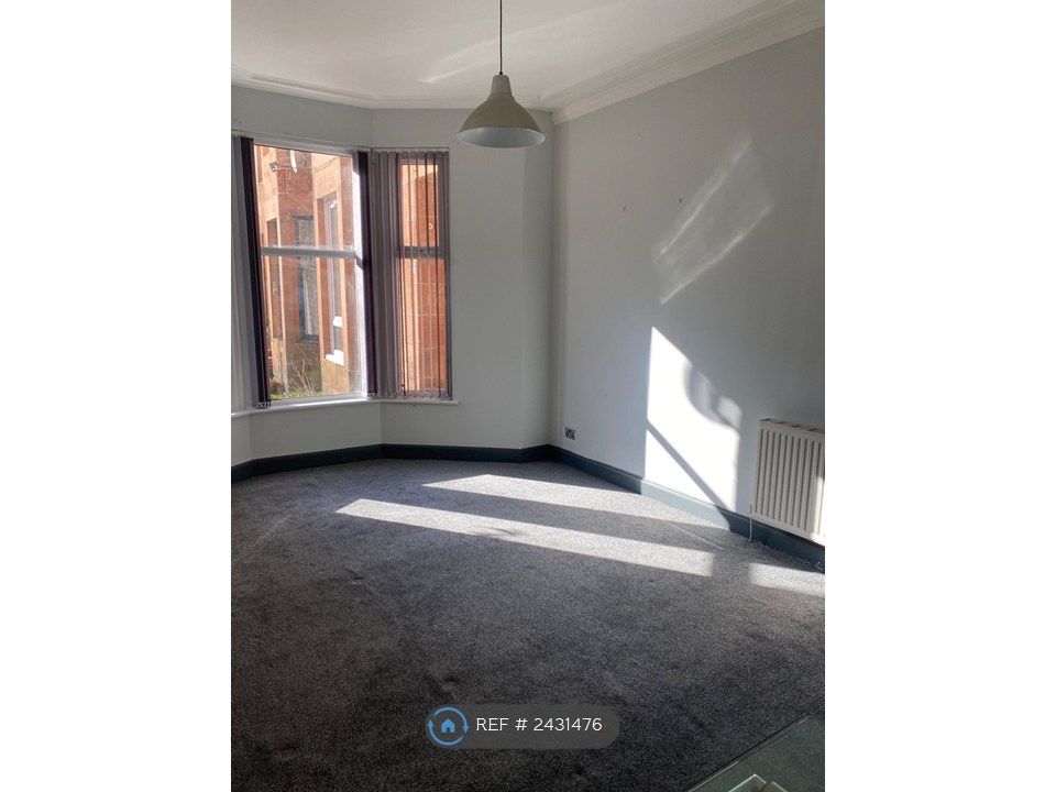 Property photo 1 of 20 Lounge