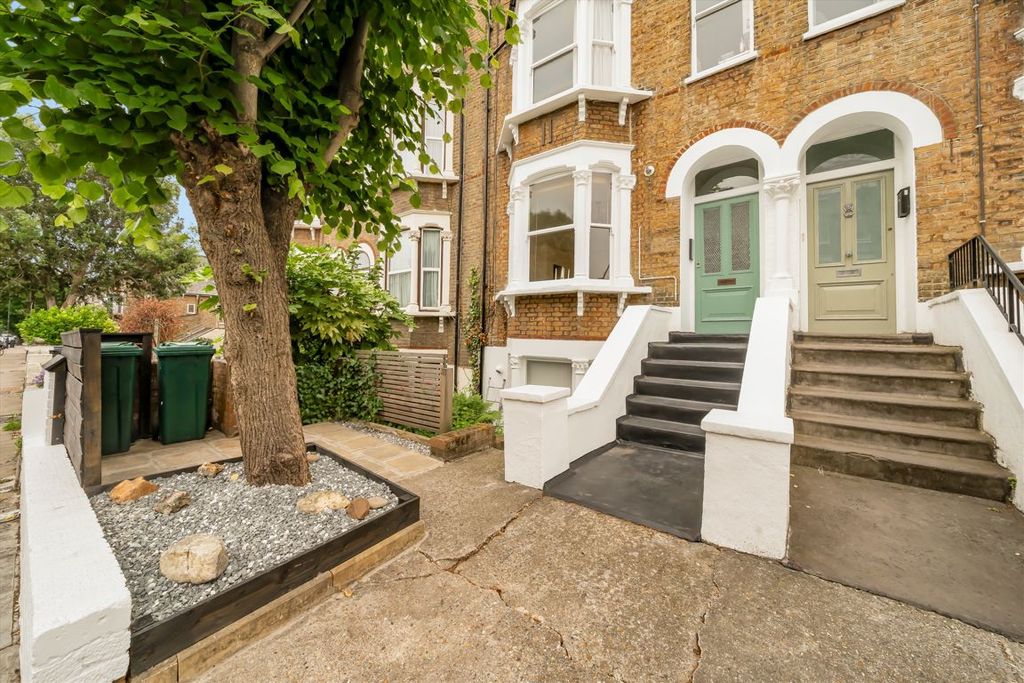 Property photo 1 of 7