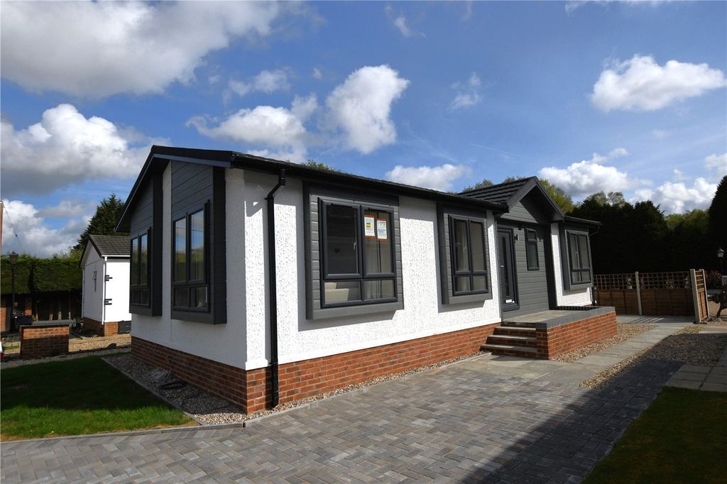 Property photo 1 of 13 Picture No. 12