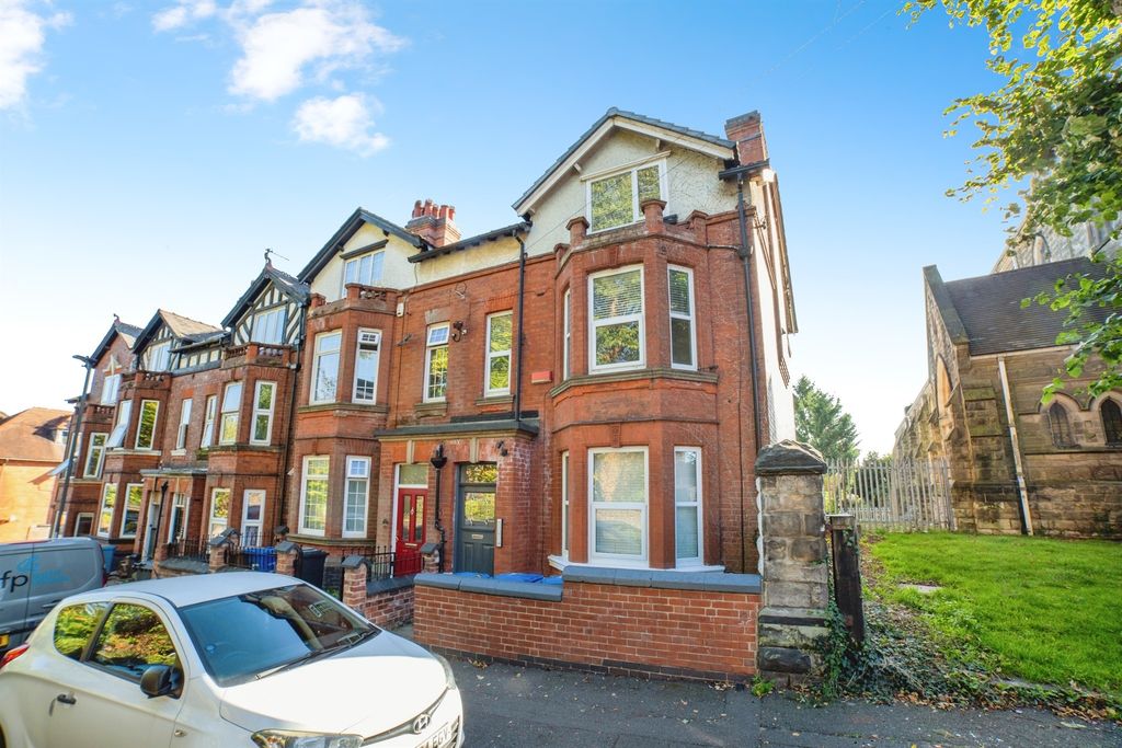 Property photo 1 of 23