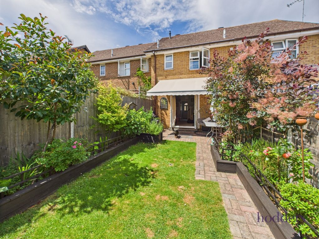 Property photo 1 of 12 Picture No. 17