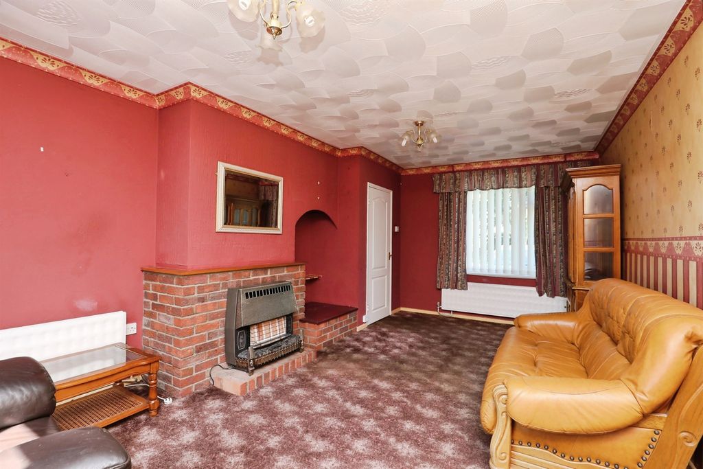 Property photo 3 of 17