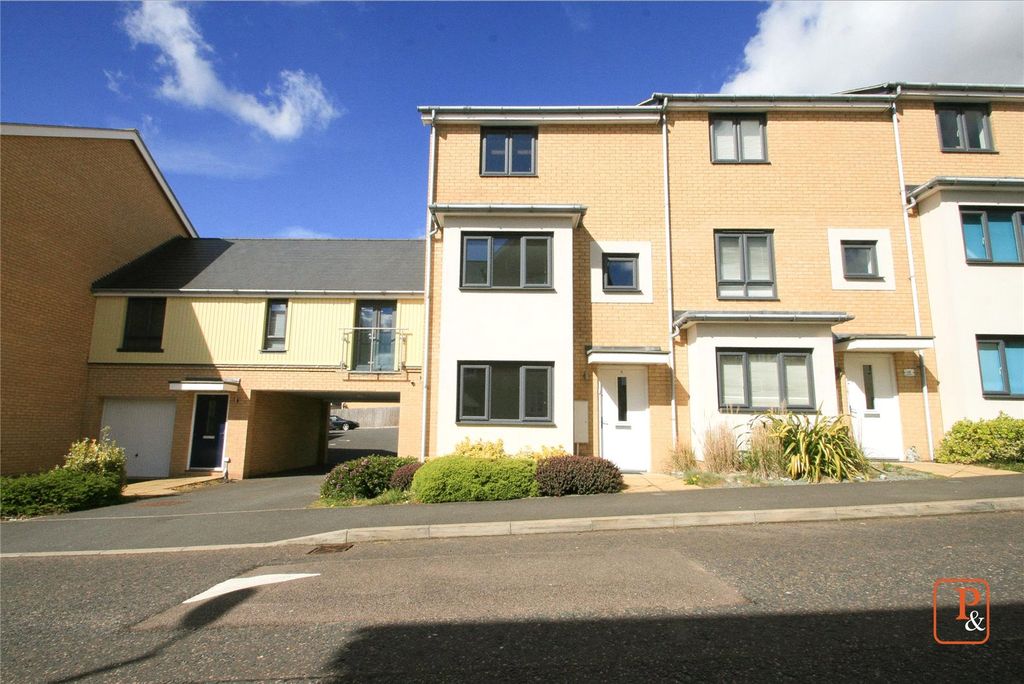 Property photo 1 of 10 External