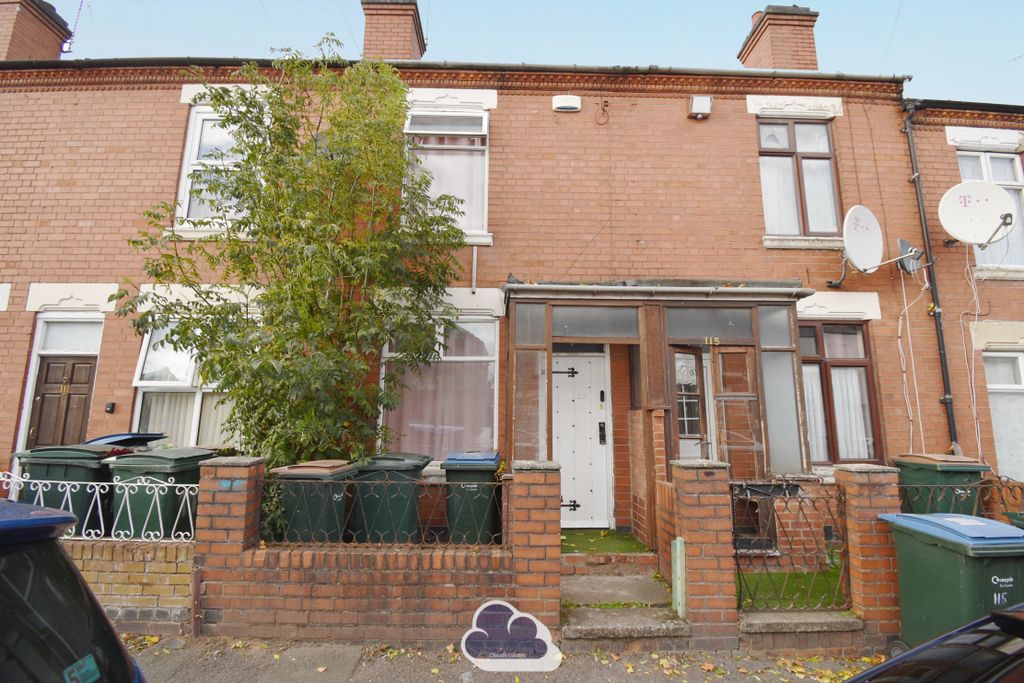 Property photo 1 of 7