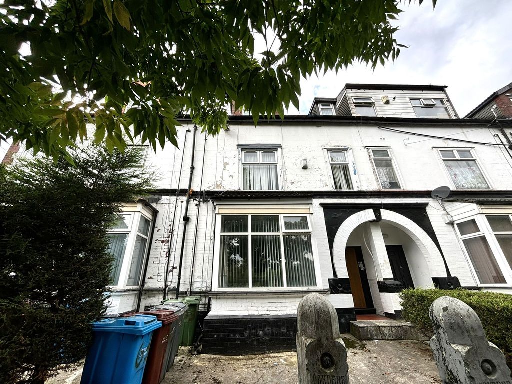 Property photo 1 of 7 Front View