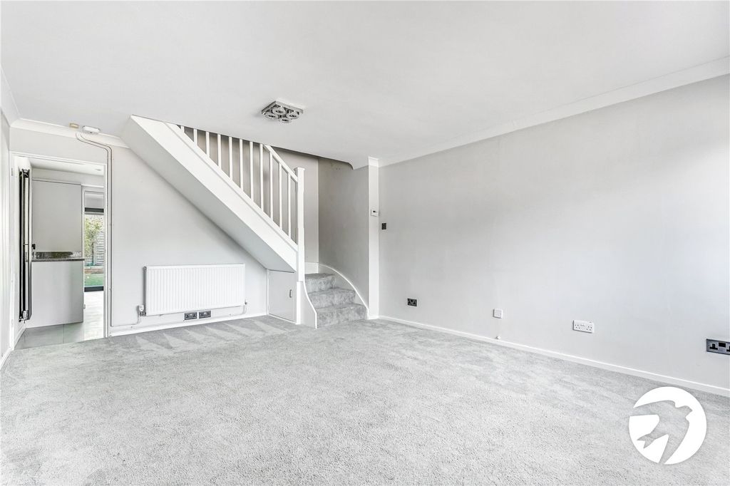Property photo 2 of 18 Living Room