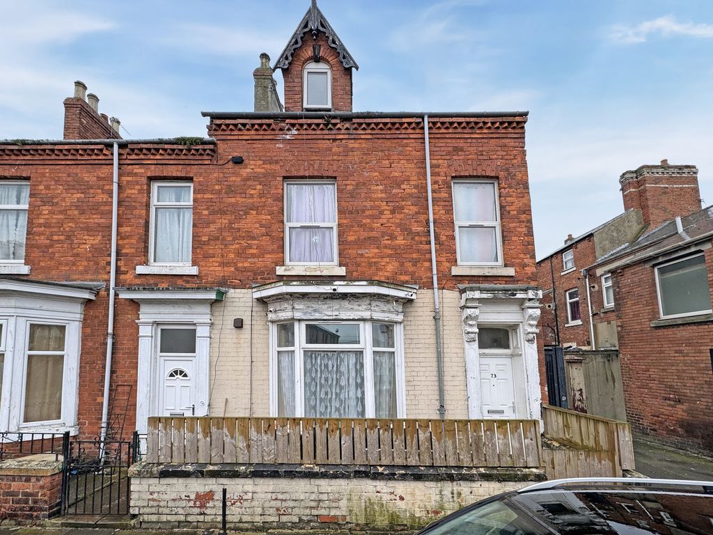 Property photo 1 of 1