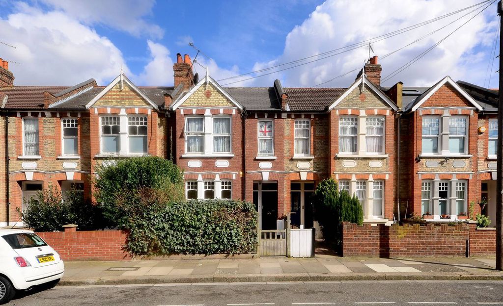 Property photo 1 of 16