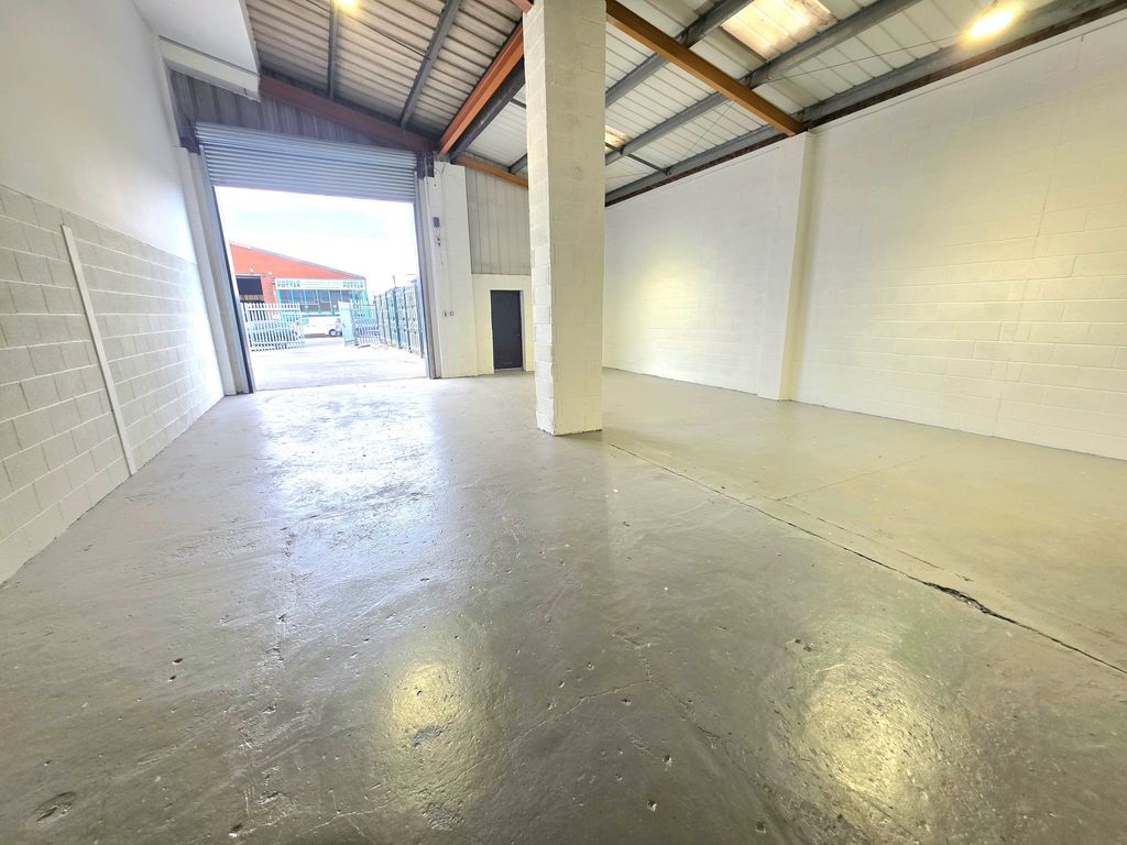 Property photo 2 of 4