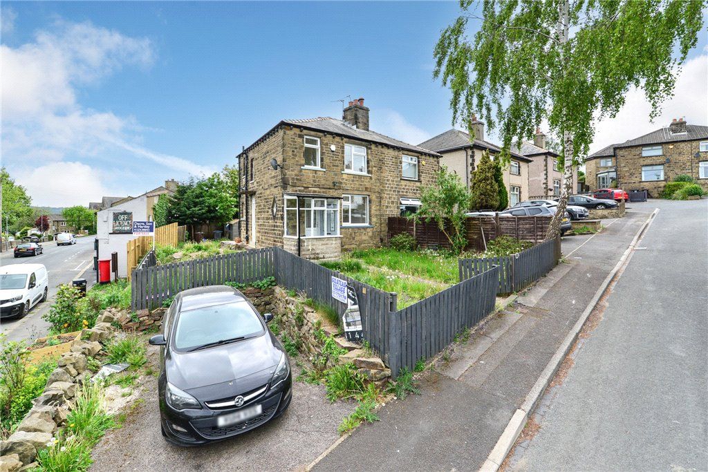 Property photo 3 of 16 Frontage