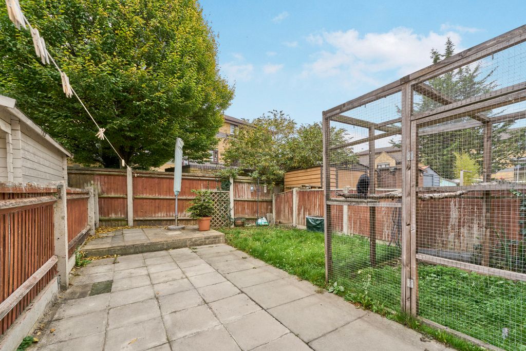 Property photo 3 of 18 1889156-28