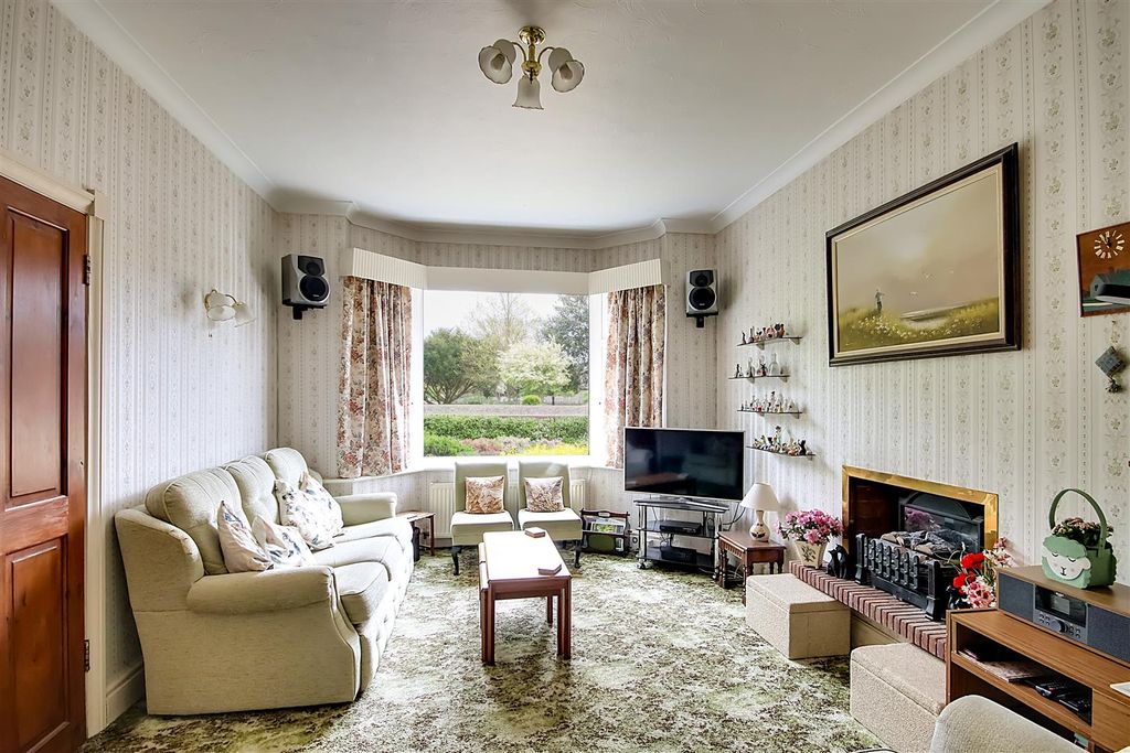 Property photo 3 of 22 Img_4802-Img_4804.Jpg