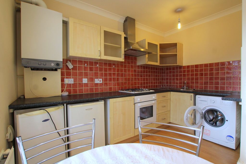 Property photo 2 of 6
