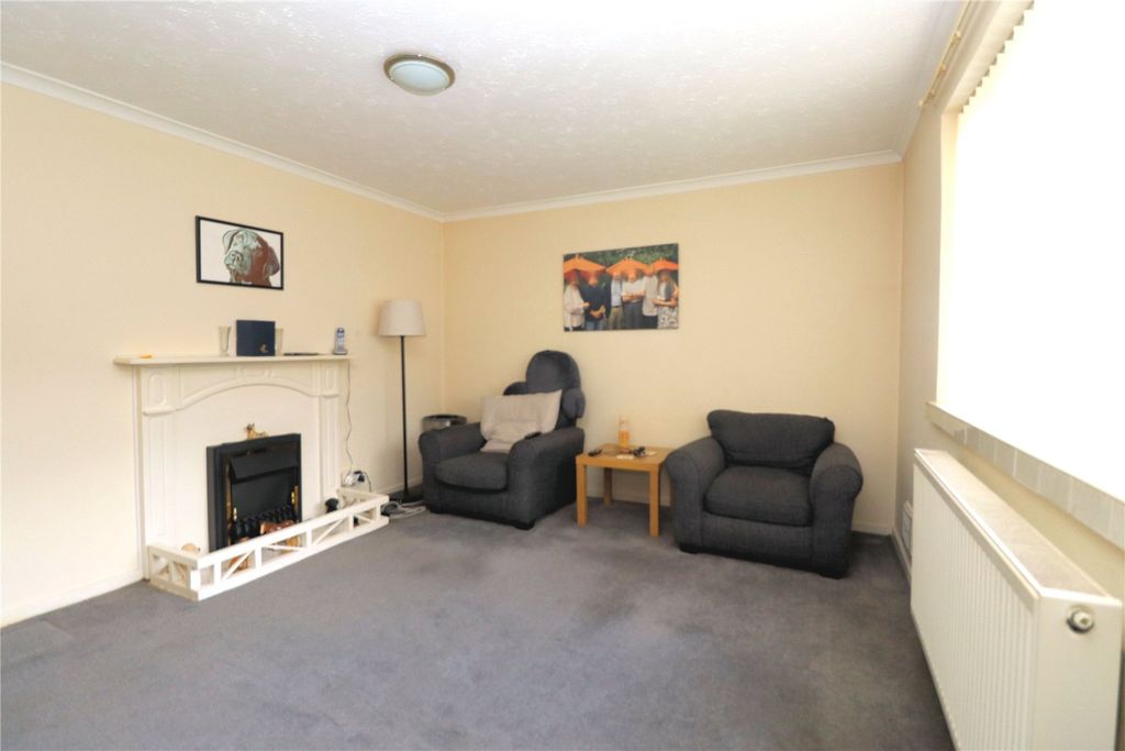Property photo 2 of 12 Picture No. 01