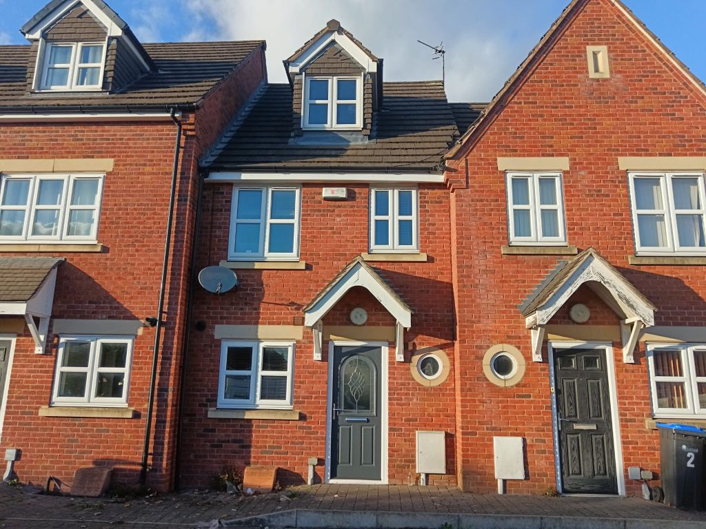 Property photo 1 of 15 Front