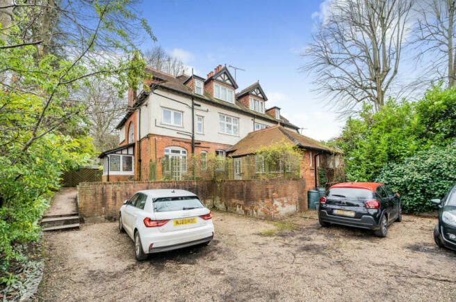Property photo 1 of 9