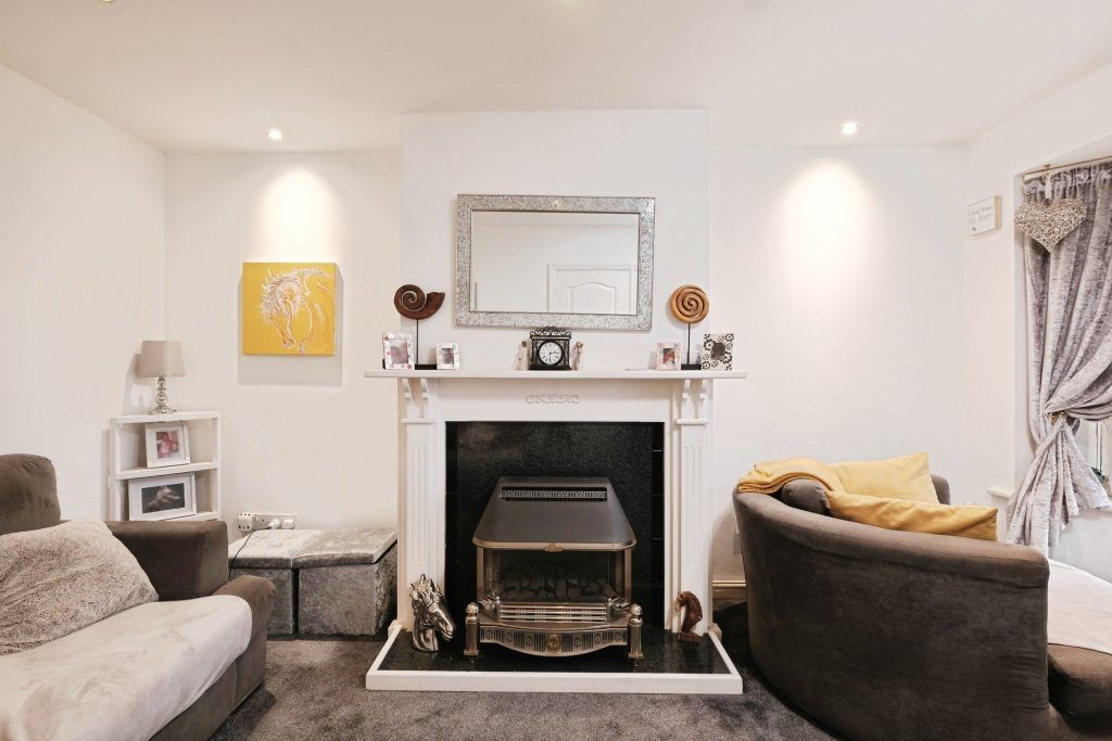 Property photo 3 of 28