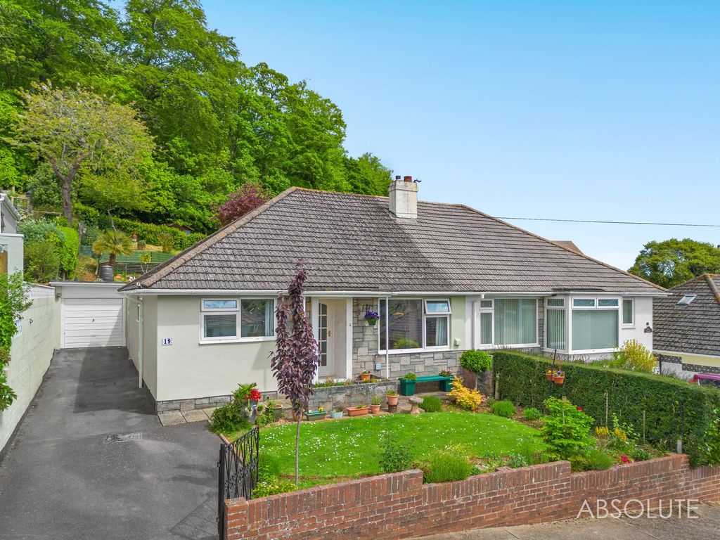 Property photo 1 of 19