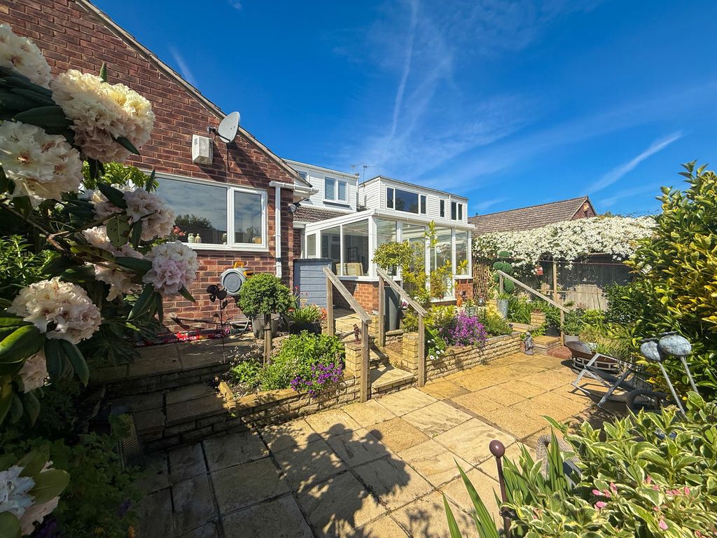 Property photo 2 of 15