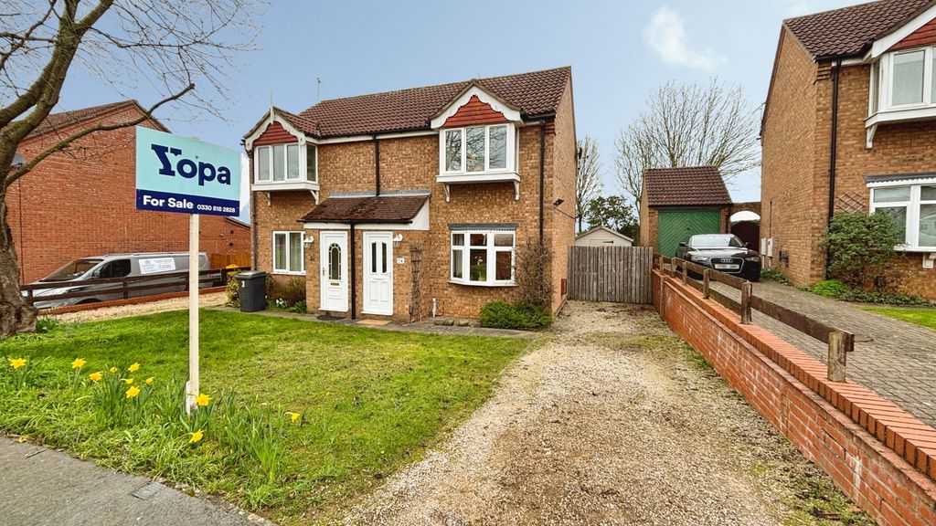 Property photo 1 of 11 Front