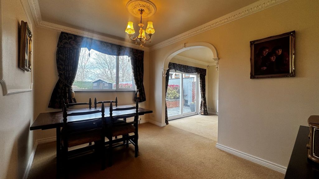 Property photo 2 of 18 Picture No. 06