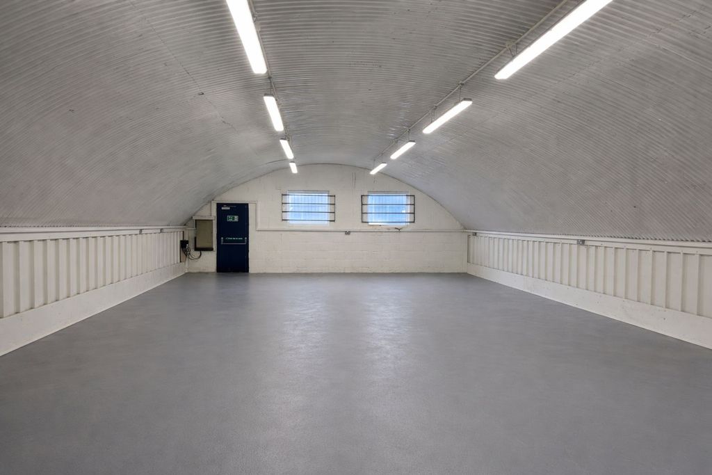 Property photo 1 of 2 Flexible Property Space