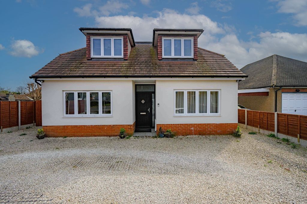 Property photo 1 of 27