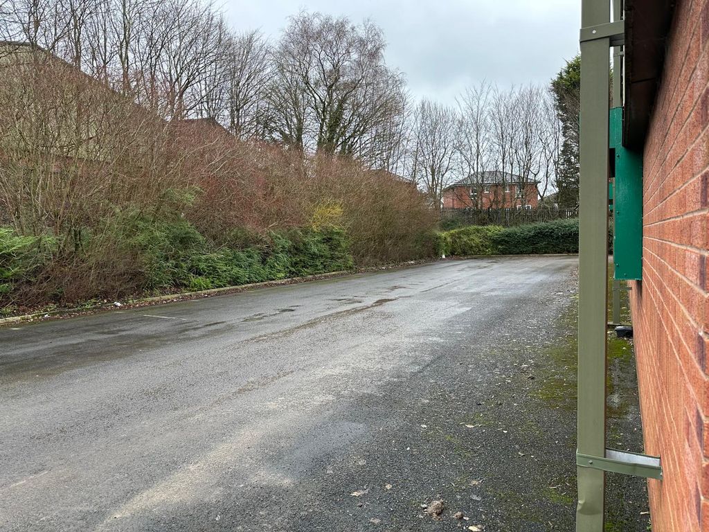 Property photo 2 of 4