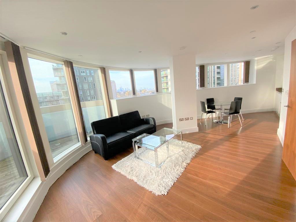 Property photo 3 of 7 Photo 4