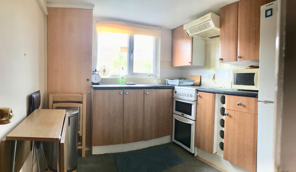 Property photo 1 of 3