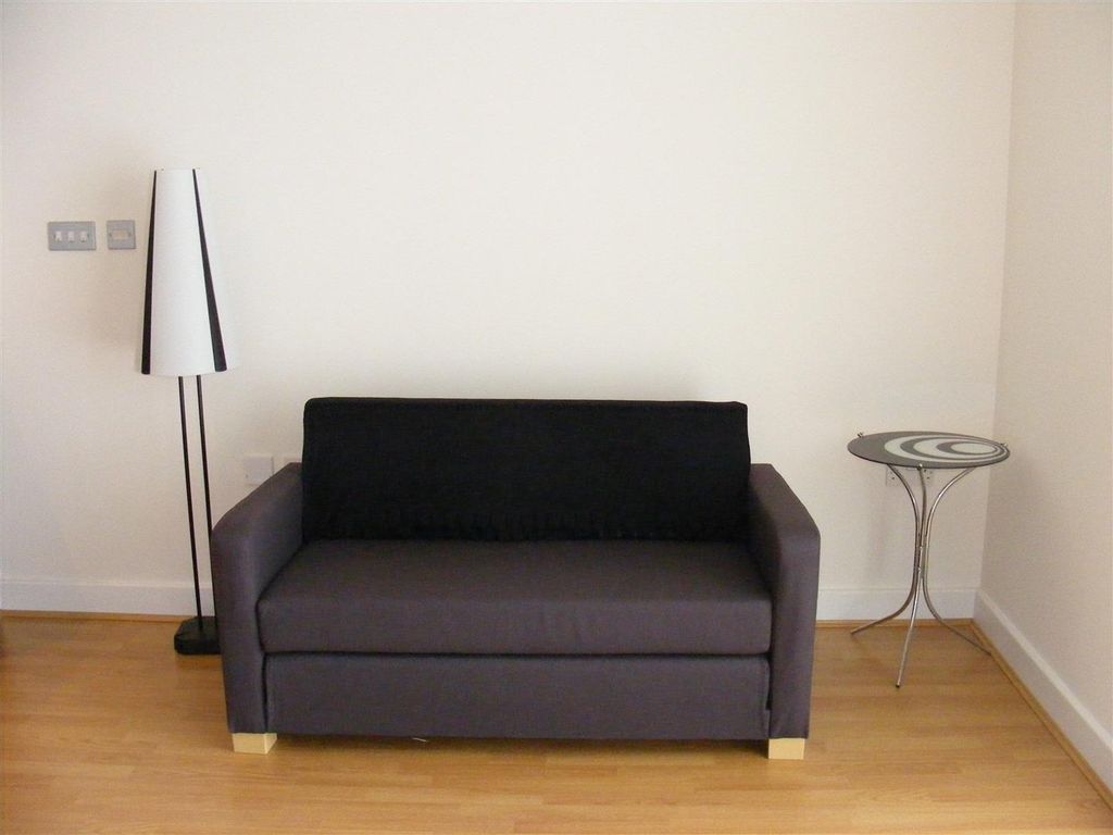 Property photo 2 of 6 Dscf0410.Jpg