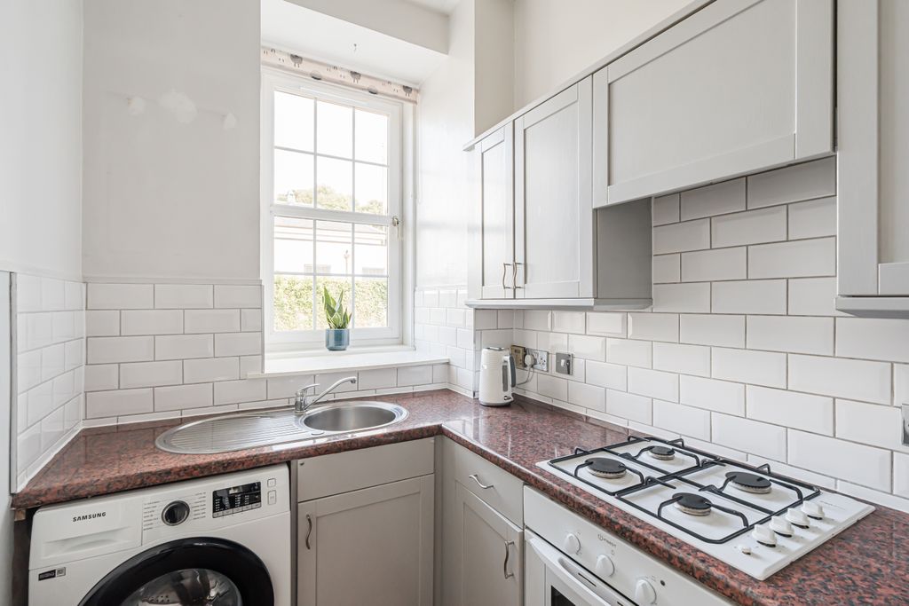 Property photo 2 of 12 Property Image 2