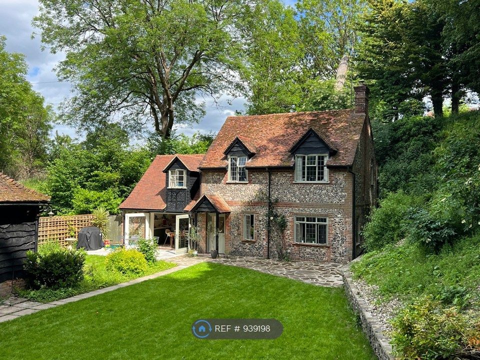 Property photo 1 of 35