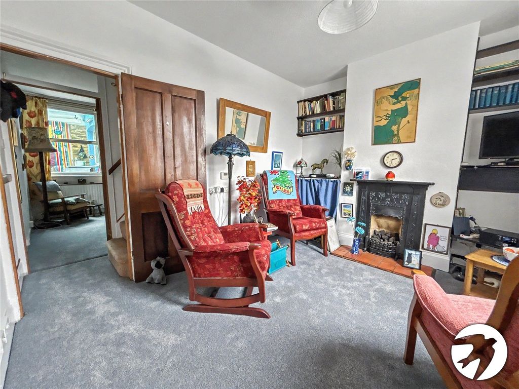 Property photo 2 of 24 Picture No. 06