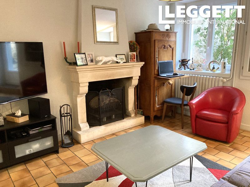 Property photo 3 of 10