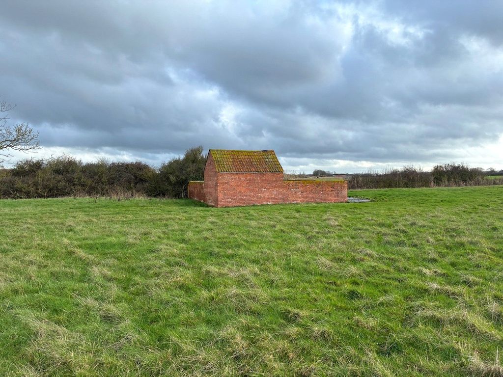 Property photo 3 of 7 Picture No. 03