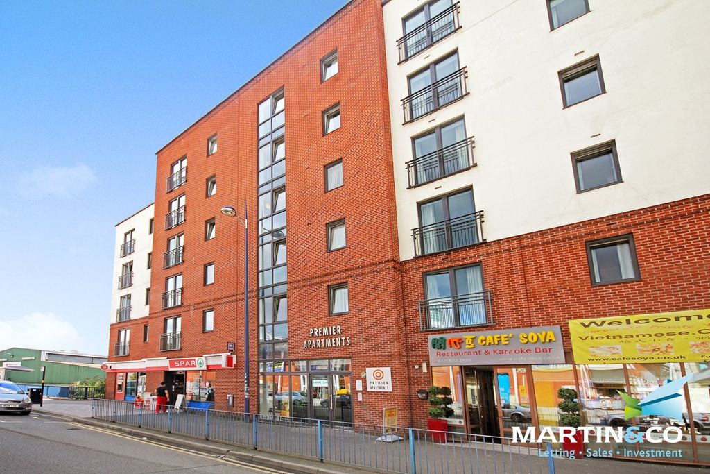 Property photo 1 of 6