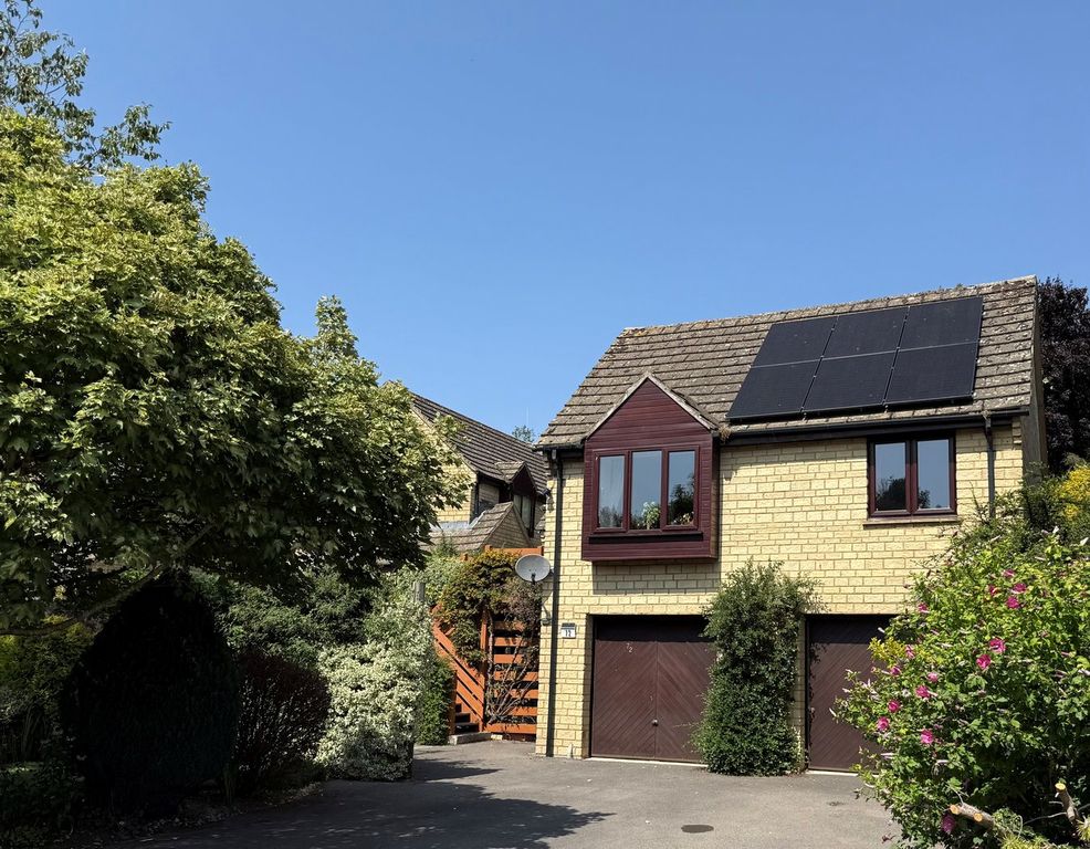Property photo 1 of 23