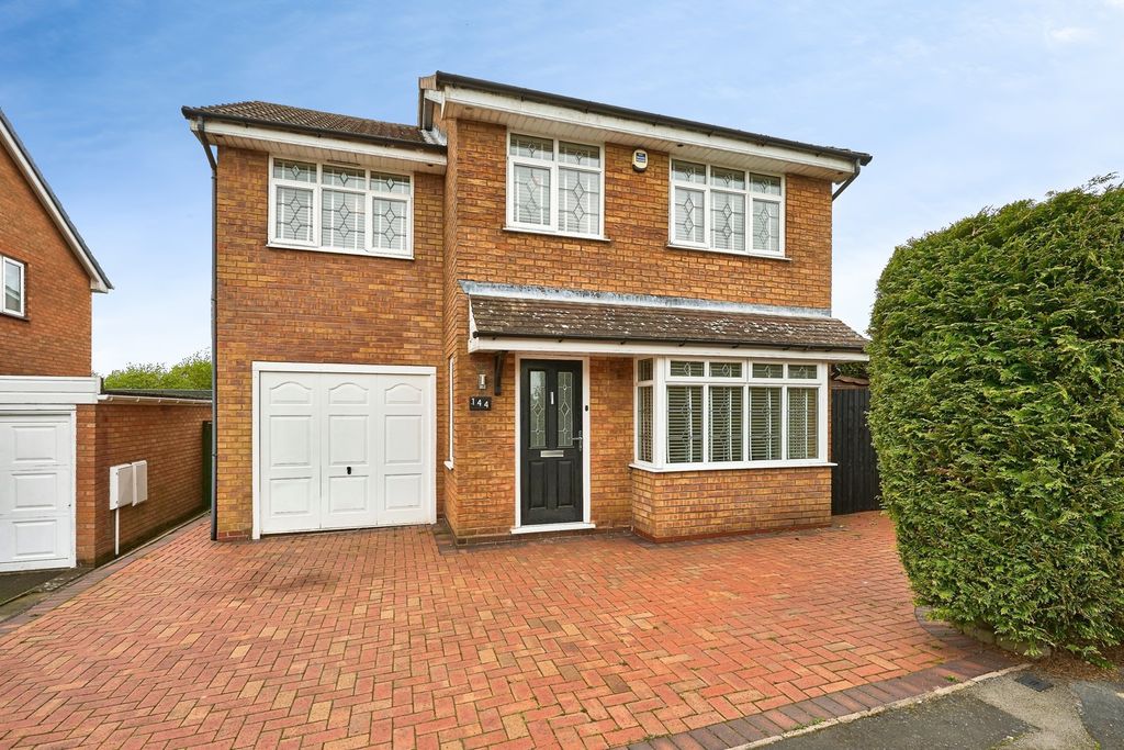 Property photo 1 of 37 Pbox-Img.Jpg