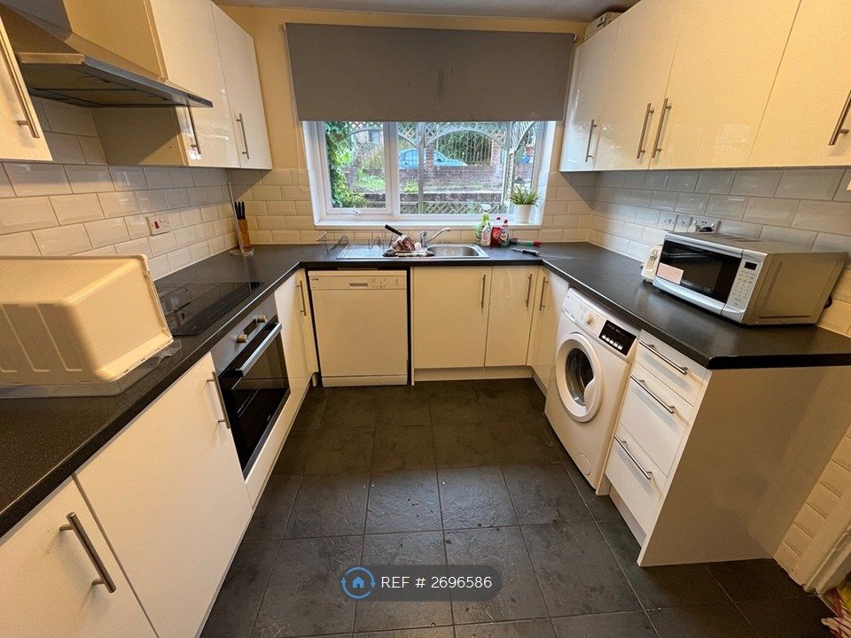 Property photo 3 of 29