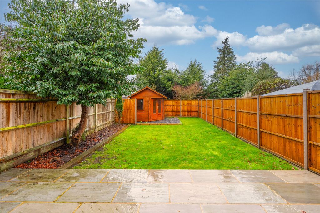 Property photo 3 of 16 Picture No. 13