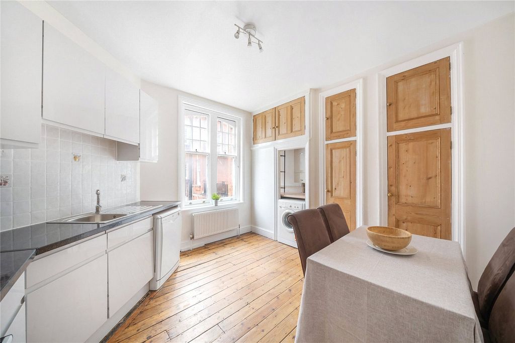 Property photo 2 of 9 Picture No. 13