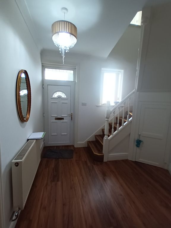 Property photo 3 of 13 Entranceway