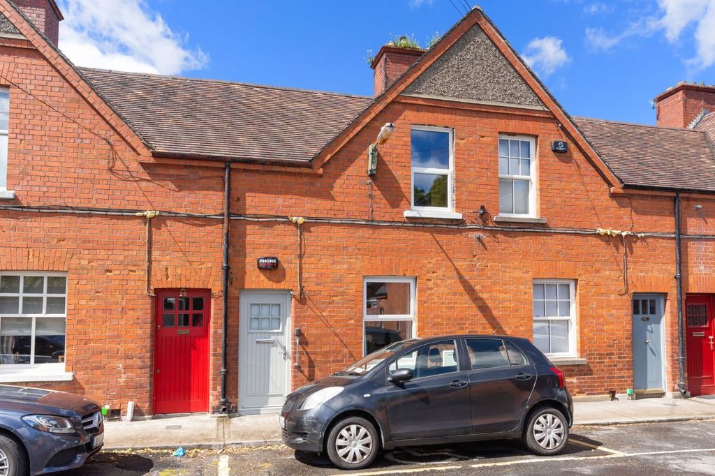 Property photo 1 of 11 Images