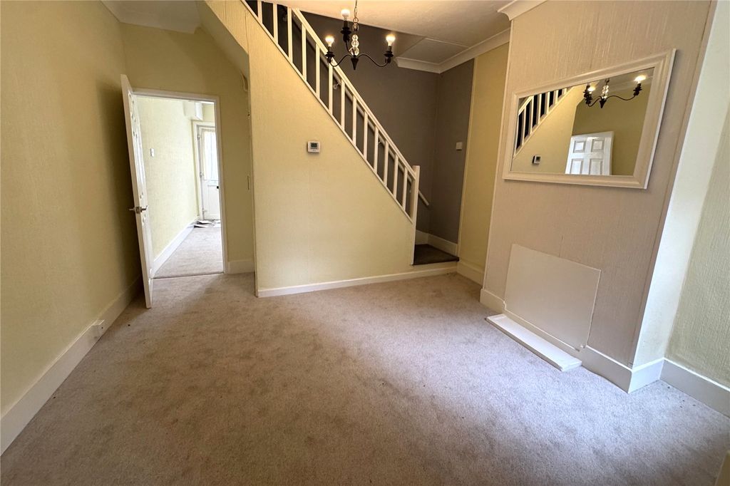 Property photo 3 of 15 Picture No. 08