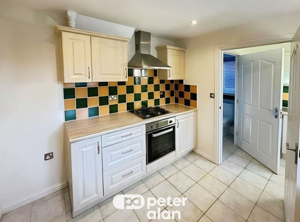 Property photo 3 of 13 Image