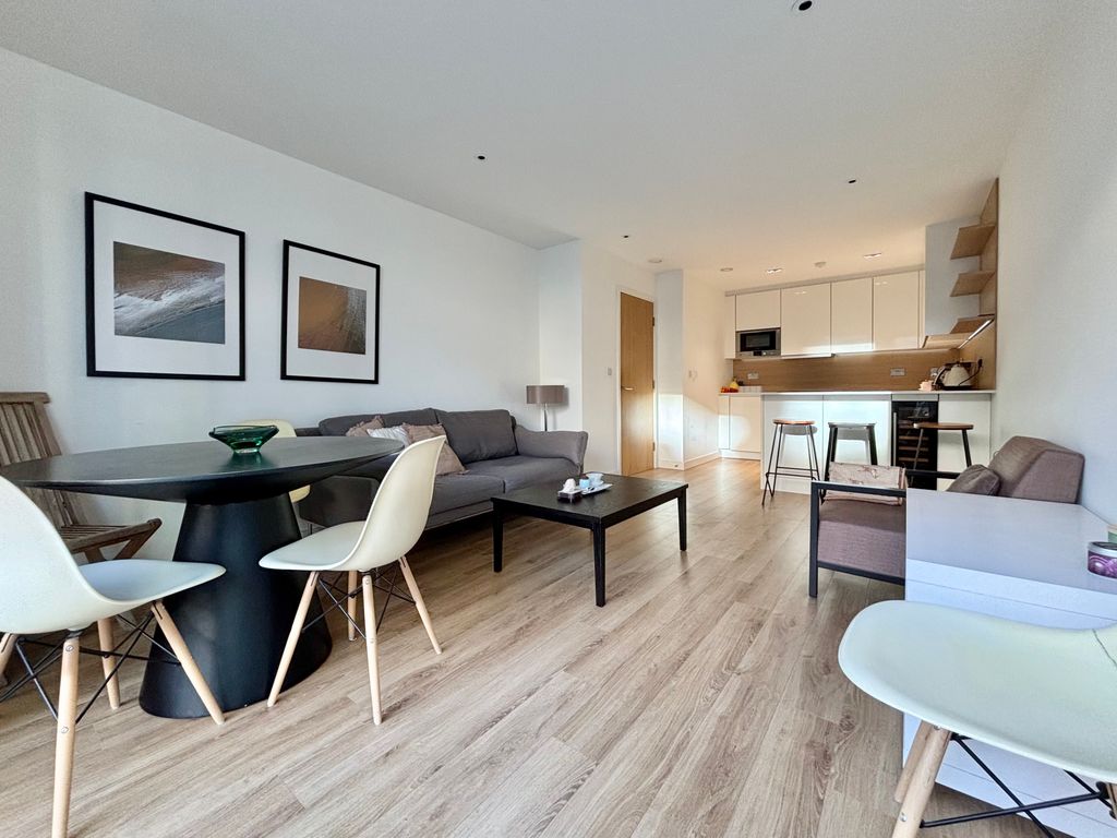 Property photo 3 of 26