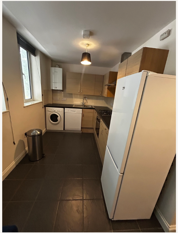 Property photo 2 of 8